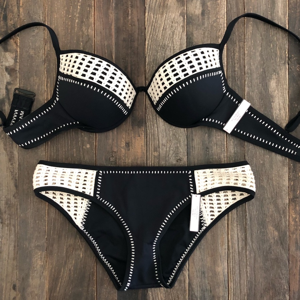 Victoria’s Secret Fabulous Black Push Up Swimsuit